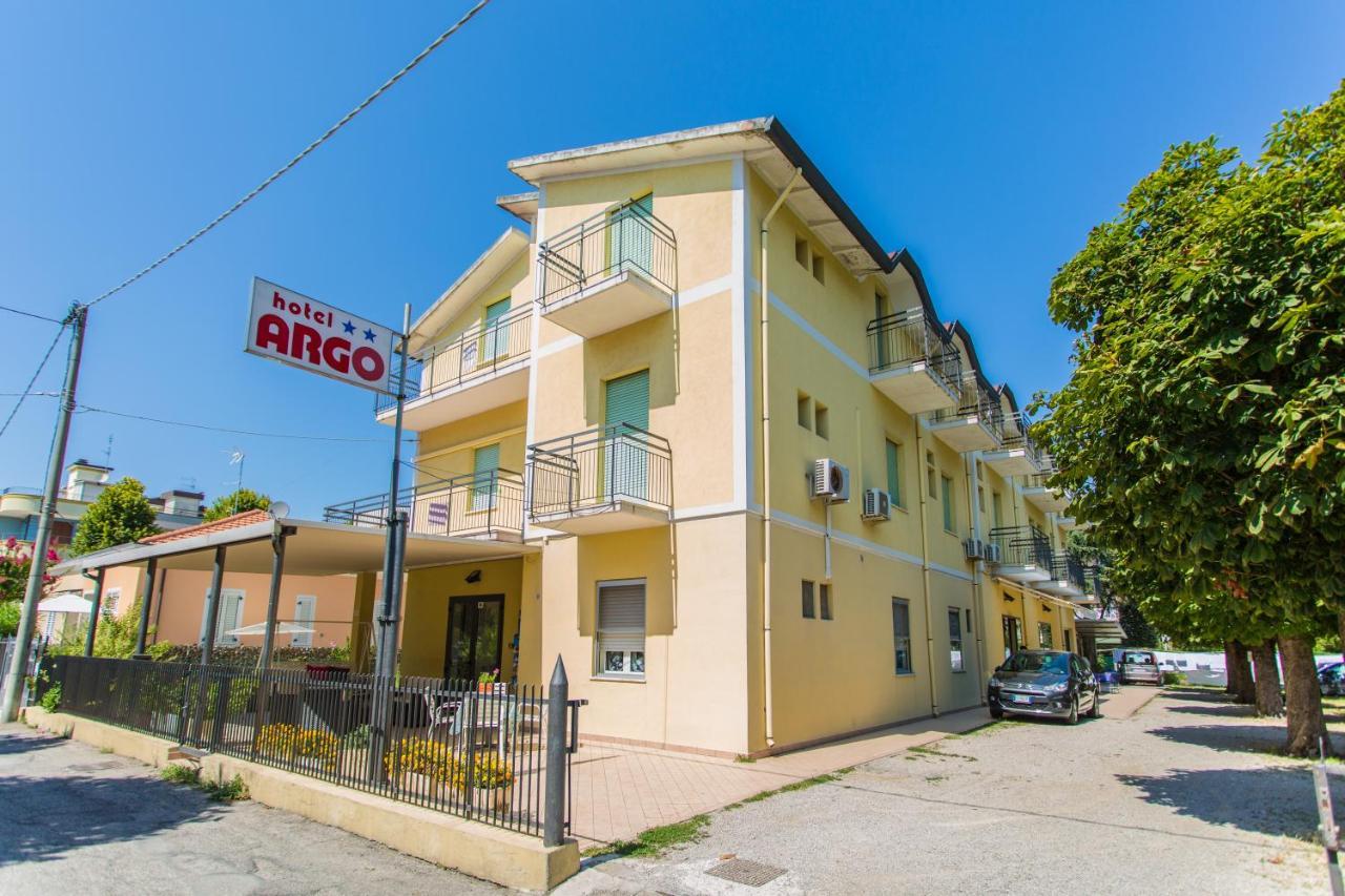 Hotel Argo Rimini Eksteriør billede