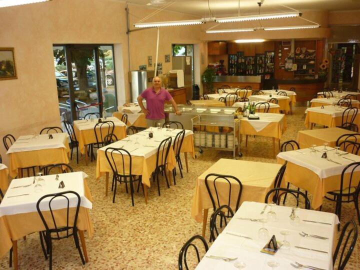 Hotel Argo Rimini Eksteriør billede